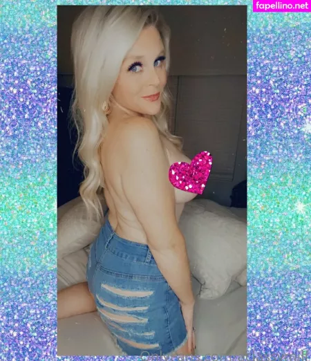 Aclassymilf OnlyFans Thumbnail #L0jtzNCDt4