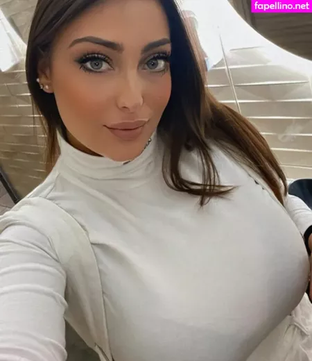 Acqua In Bocca OnlyFans Thumbnail #7WArV4A8CX