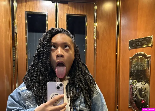 Acquafenni OnlyFans Thumbnail #X9xxKgKbQ8