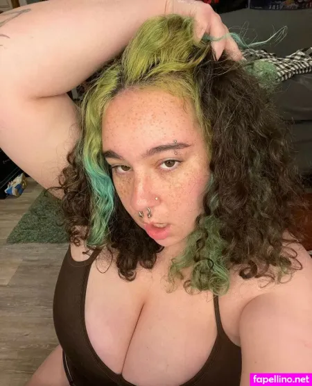 Actualneetgirl OnlyFans Thumbnail #AcCs7zLSnz