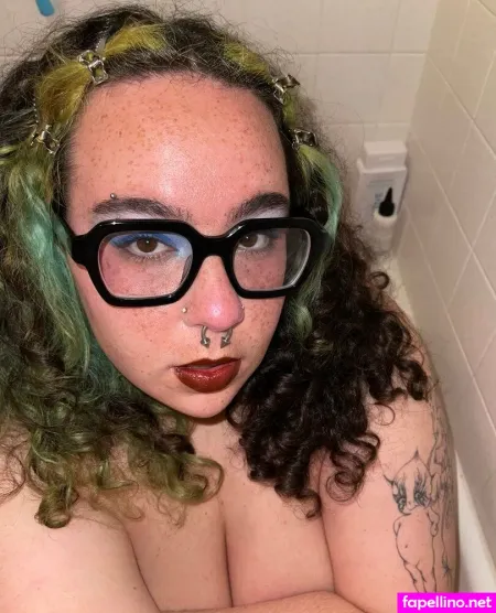 Actualneetgirl OnlyFans Thumbnail #cEfh6x7a6C