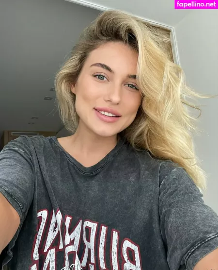 Ad Petit OnlyFans Thumbnail #ZXLv6jg2Tr