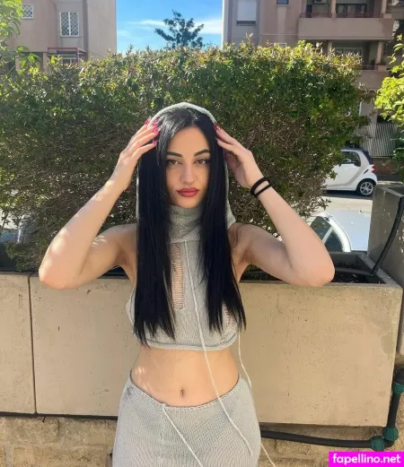 Ada Lombardi OnlyFans Thumbnail #my17ZkBJca