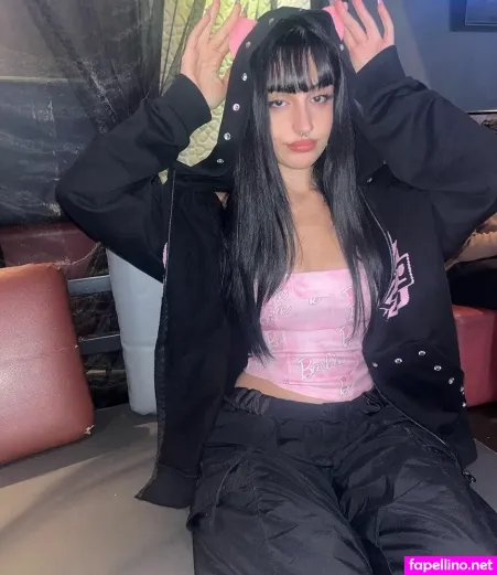 Ada Lombardi OnlyFans Thumbnail #w9y6gaxYzu