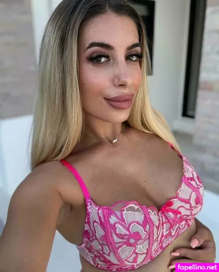 Ada2hot Main Profile Photo