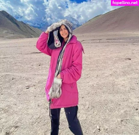 Adah Sharma OnlyFans Thumbnail #dR4LAZXgTU