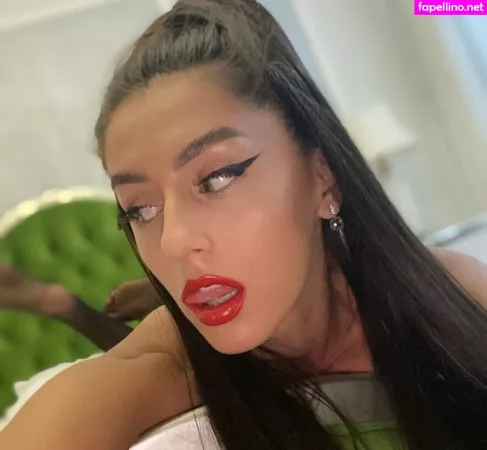 Adalline OnlyFans Thumbnail #4Yh21rcjP3