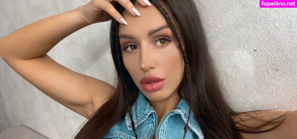 Adalline OnlyFans Thumbnail #8uoen5A0A1