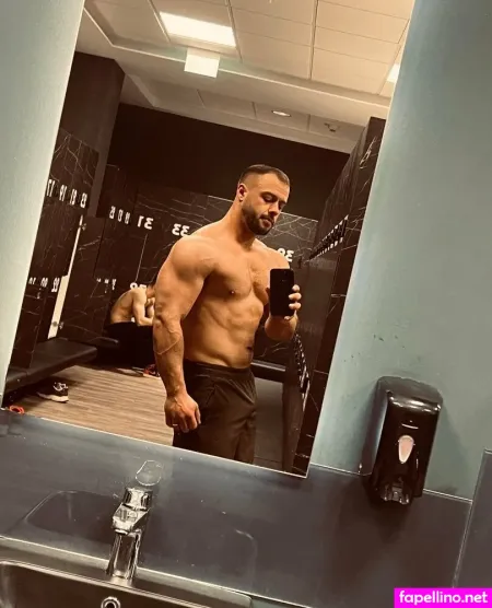 Adam Costa OnlyFans Thumbnail #QbY9skg9el