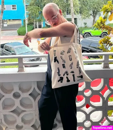 Adamchuck OnlyFans Thumbnail #R2gvLMN7n4