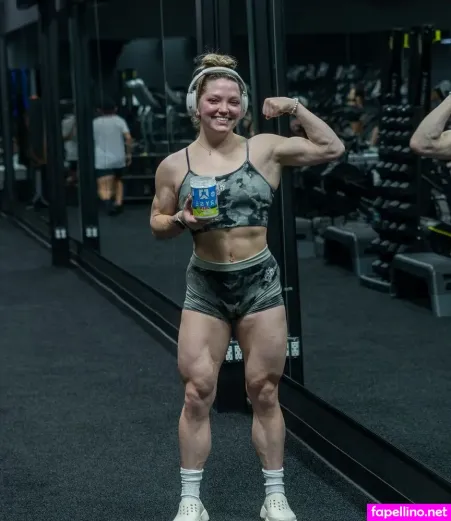 Addison Shields OnlyFans Thumbnail #0njQw8sHVV