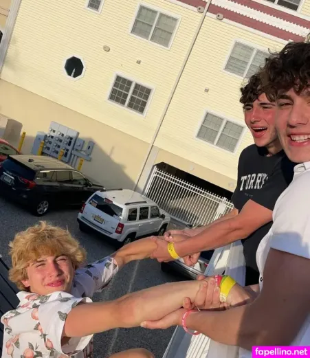 Addison OnlyFans Thumbnail #E1mkRO7kd9