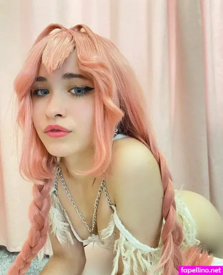 Adel Blossom OnlyFans Thumbnail #CDfiujKn7H