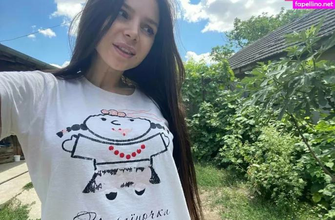 Adel Leda OnlyFans Thumbnail #ENiKS3F8RW