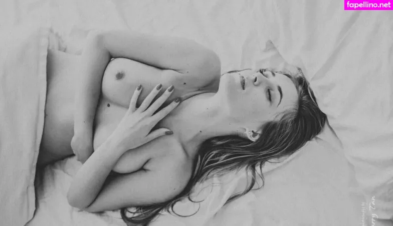 Adela Patrascan OnlyFans Thumbnail #2MRWfO0TTZ