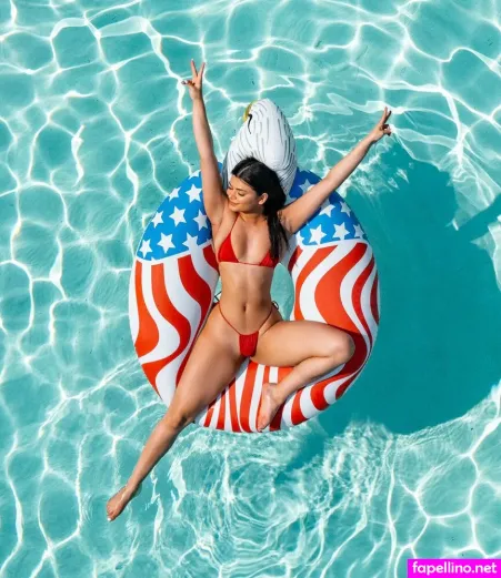 Adelaguerratv 1 OnlyFans Thumbnail #Y6BsK96lvH