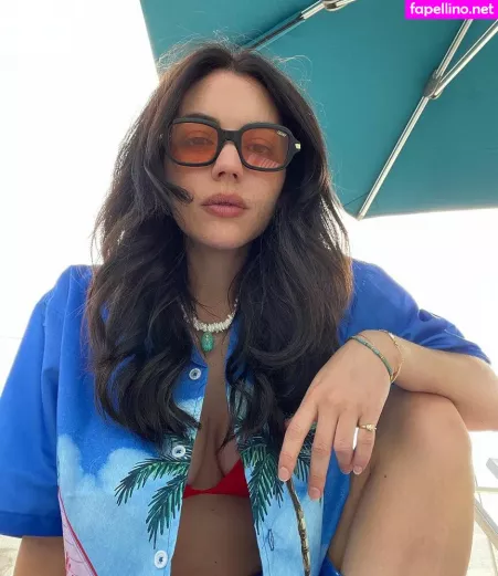 Adelaide Kane OnlyFans Thumbnail #k8jqJDLIA6