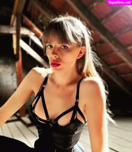 Adelaideasterix OnlyFans Thumbnail #SEdsaapVlQ