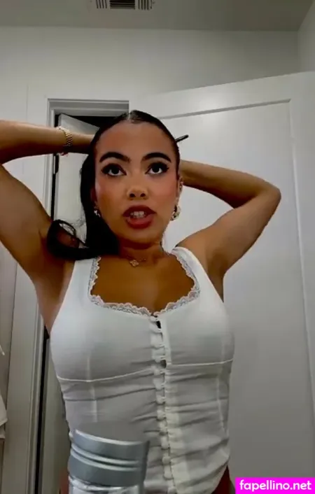 Adelaine Morin OnlyFans Thumbnail #sZ9kM4XH0w