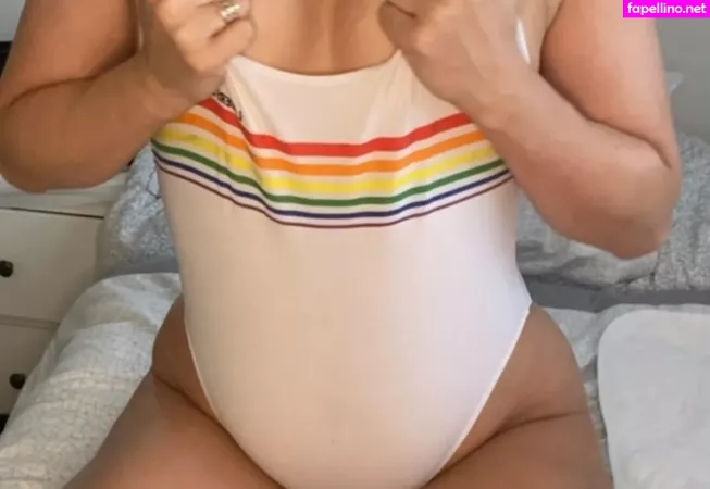 Adelaroseefree OnlyFans Thumbnail #XDpYlJxNhj