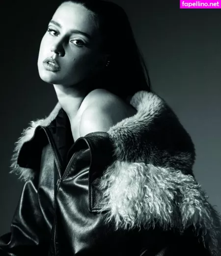 Adele Exarchopoulos OnlyFans Thumbnail #BqHsUtAUQm