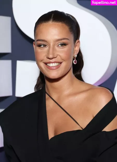 Adele Exarchopoulos OnlyFans Thumbnail #arZRoCn7D0