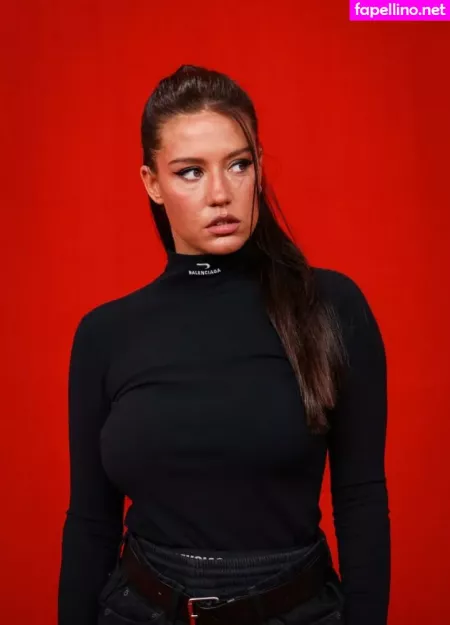 Adele Exarchopoulos OnlyFans Thumbnail #o7gbgjfFxC