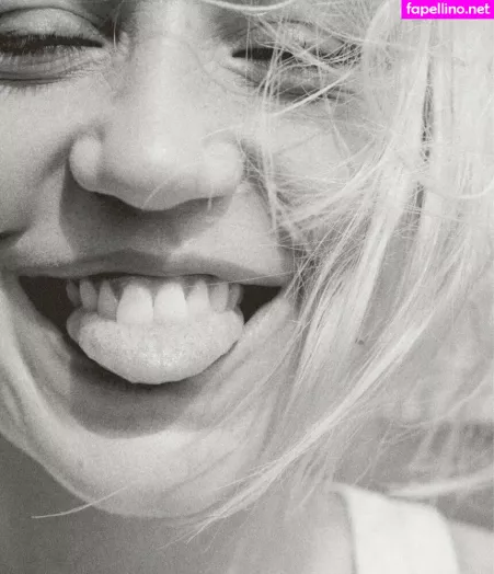 Adele Exarchopoulos OnlyFans Thumbnail #yR3WZjQkox