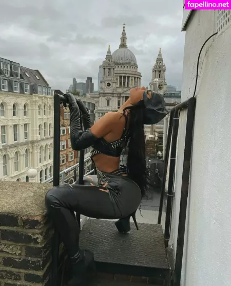 Adele Grisoni 1 OnlyFans Thumbnail #AX2gb8cnVo