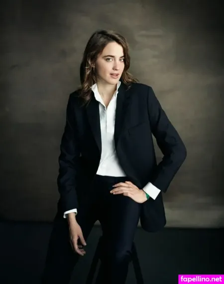 Adele Haenel OnlyFans Thumbnail #L7IO0xNBDj