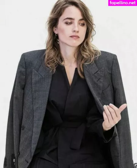Adele Haenel OnlyFans Thumbnail #zJ0mgySlOR