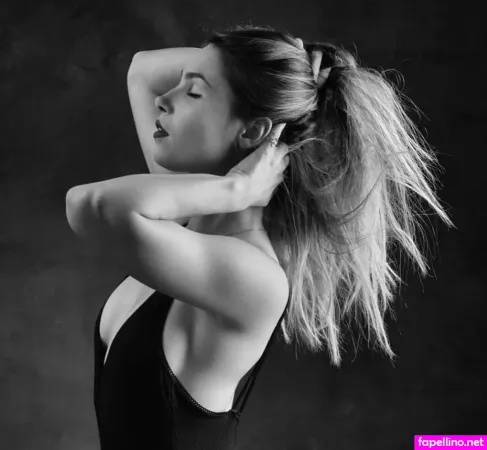 Adele Tsy OnlyFans Thumbnail #X9vQC6hxGZ