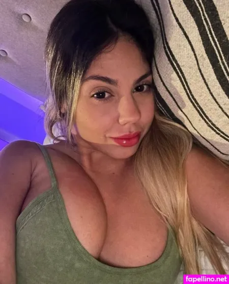 Adelebossetti OnlyFans Thumbnail #BYnRdvqRoT