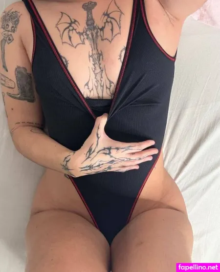 Adeleriou OnlyFans Thumbnail #AZhmjBYeky