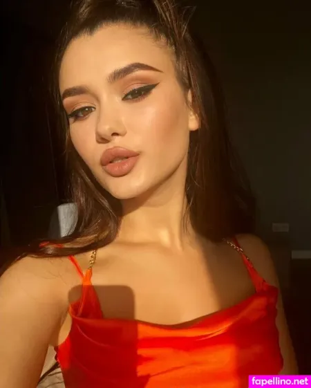 Adelevender OnlyFans Thumbnail #kbn6bcJUMU
