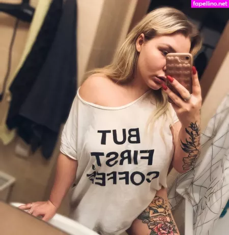 Adelia Adele OnlyFans Thumbnail #tMUwm9qso4