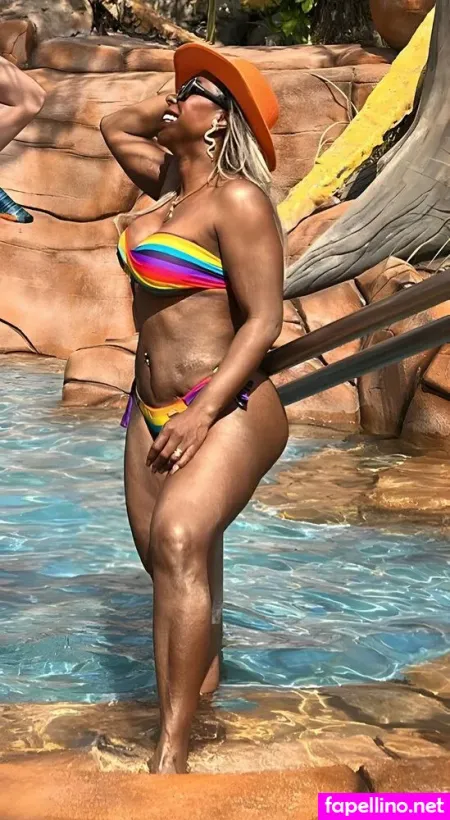 Adelia Soares OnlyFans Thumbnail #CYwJ8peoAP