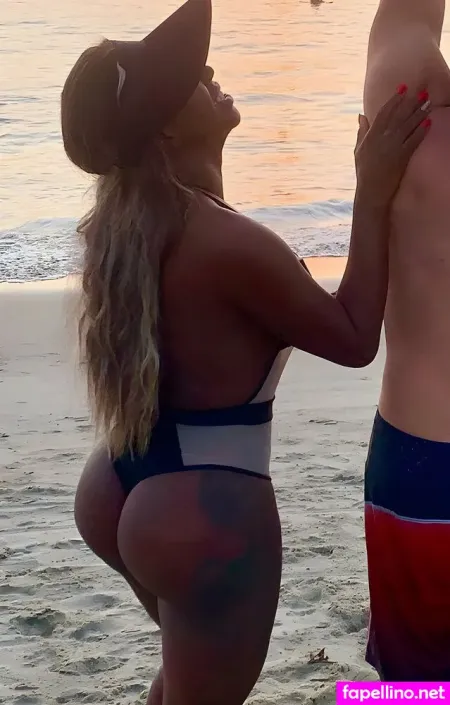 Adelia Soares OnlyFans Thumbnail #IhpG15vzqd