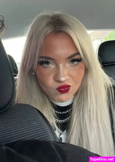 Adelina Dalevska OnlyFans Thumbnail #9JsrZW49R7