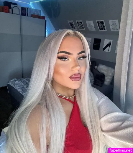 Adelina Dalevska OnlyFans Thumbnail #Cuwc72MWfX