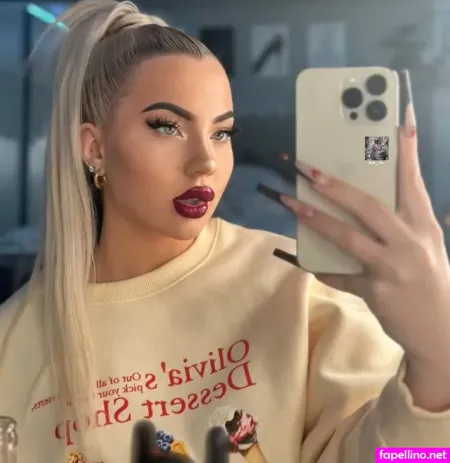 Adelina Dalevska OnlyFans Thumbnail #RfMcBMzDt2
