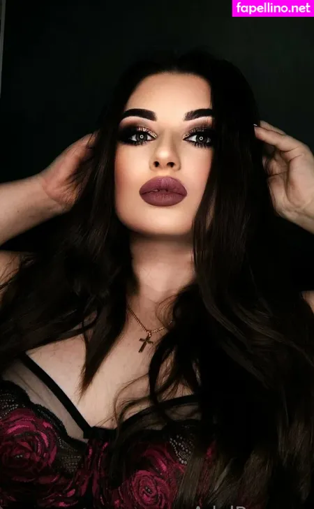 Adelinaroccos OnlyFans Thumbnail #vNWAda0Q2Z