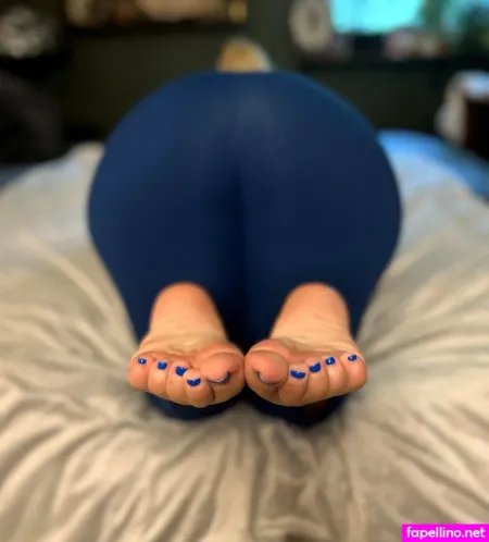 Adelinasfootfantasy OnlyFans Thumbnail #g9Bnw12wua