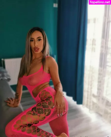 Adelinaxoxo1 OnlyFans Thumbnail #zvrZlMgoxV