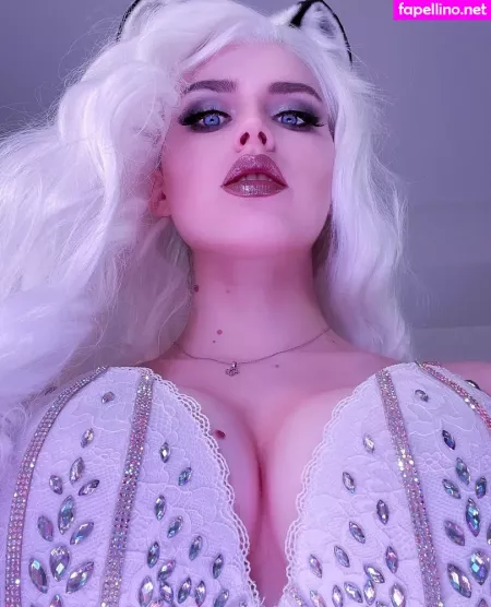 Adeline Frost OnlyFans Thumbnail #cCh91Hed8O