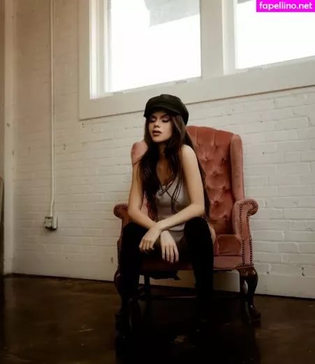 Adelinesofficial OnlyFans Thumbnail #N78lMjFsUL