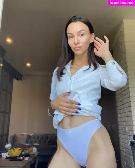 Adelmorelproduction OnlyFans Thumbnail #C8vMY33xwg