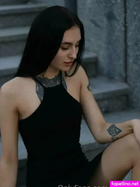 Adelsky OnlyFans Thumbnail #0pJMJ5QdT2