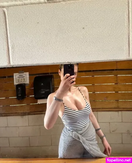 Adelynmoore OnlyFans Thumbnail #6ef4F0gnBE