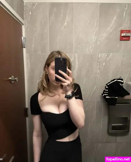 Adelynmoore OnlyFans Thumbnail #orJK7tqh6u